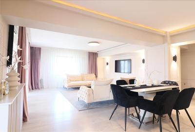 Penthouse cu 3 camere decomandat, mobilat în Palat - 4