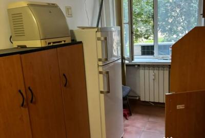 Spațiu comercial, de 50 mp, în George Enescu - 5