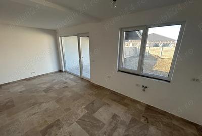 Casă cu 4 camere cu Teren 315 Mp în Moșnița Veche - 5