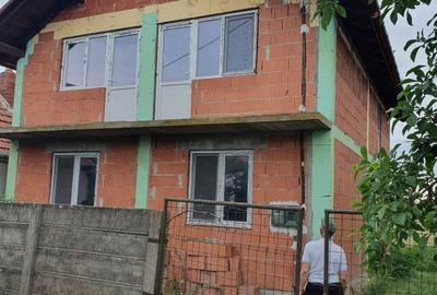 Casă cu 4 camere în Boldur - 6