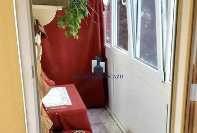 Vanzare Apartament 3 Camere Semidecomandat Berceni-Secuilor - 1