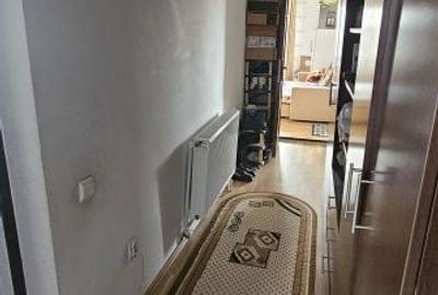 Apartament cu 3 camere semidecomandat în Dragomirești-Vale - 2