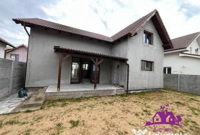 Casă cu 3 camere cu Teren 250 Mp în Orașul Nou - 10