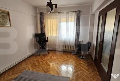 Apartament cu 5 camere decomandat în Trident - 9