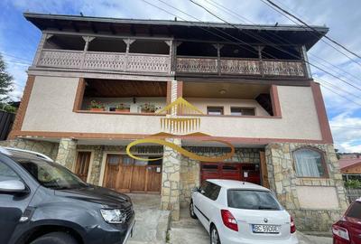 Casa cu vedere panoramica in Moine?ti zona Magura