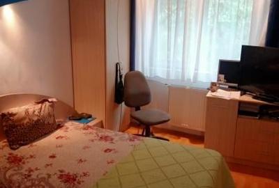 Apartament cu 3 camere decomandat, mobilat în Basarabia