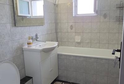 Apartament cu 3 camere decomandat în Central - 4