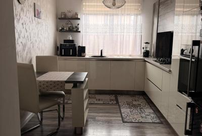 Duplex cu 3 camere cu Canalizare în Est - 4