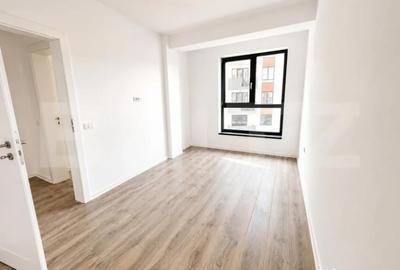 Apartament cu 3 camere decomandat în Central - 3