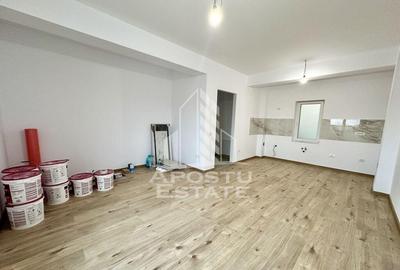 Apartament cu 1 camera, parter, strada asfaltata, zona Pl...