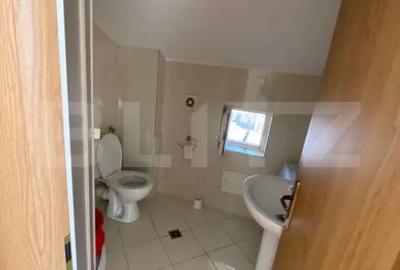 Spațiu comercial, de 25 mp, în Central - 1