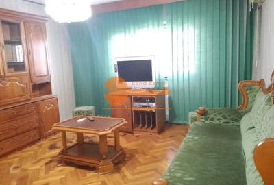 Apartament cu 3 camere decomandat în Vitan Mall