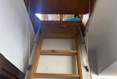 Casă cu 5 camere cu Teren 1254 Mp în Central - 3