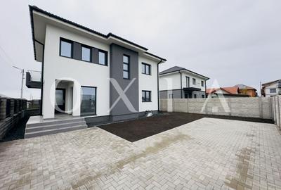 Casă individuală cu 4 camere cu Teren 322 Mp în Săcălaz