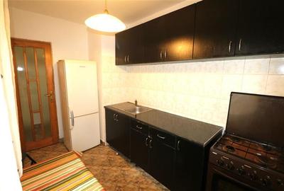 Garsonieră decomandată, mobilată în Girocului - 2