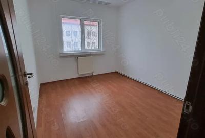 Apartament cu 3 camere decomandat în Central - 6