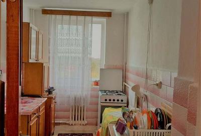 Apartament cu 2 camere decomandat în Trivale - 9