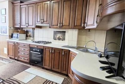 Apartament cu 2 camere decomandat în Drumul Sării - 7
