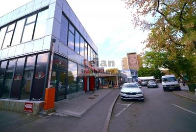 Militari Piata Veteranilor Spatiu Stradal, 46 Mp, Vitrina De Sticla - 3