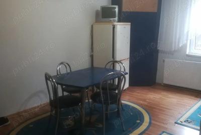 Inchiriez apartament 2 camere 60mp - 2