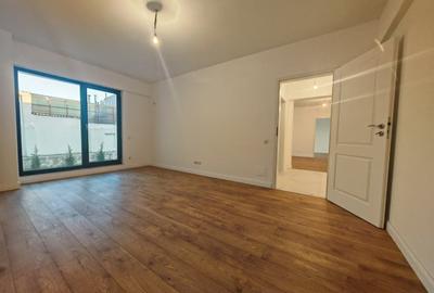 Apartament 4 camere, 145 mp utili + 40 mp curte, 2 min Metrou Crangasi - 21