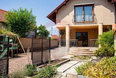 Casa moderna ?i spa?ioasa cu piscina,sauna ?i sal... - 2