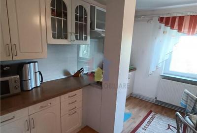 VEZI VIDEO! 3 camere, etaj 2, Decmandat, cu imbunatatiri, Ca - 4