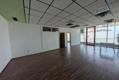 Spatiu 30AVENUE, asigurari, consultanta , servicii - 3