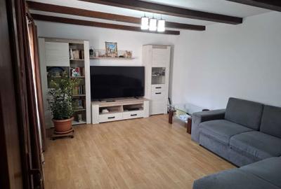 Casă cu 4 camere decomandat cu Teren 261 Mp în Copăcelu - 7