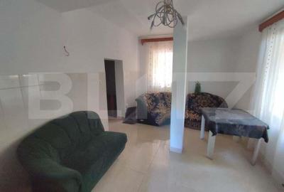 Pensiune 12 camere, 1500 mp teren, Sucevita - 1