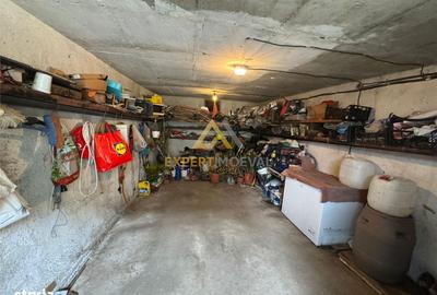 Apartament cu 3 camere decomandat în Progresul