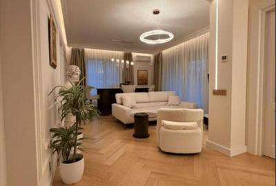 Apartament cu 3 camere în Central - 5