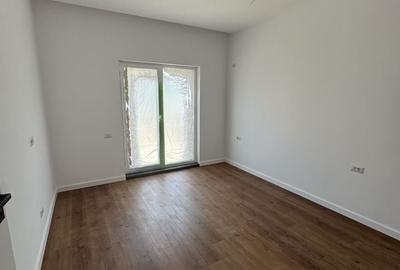 Casă cu 4 camere în Tunari - 4