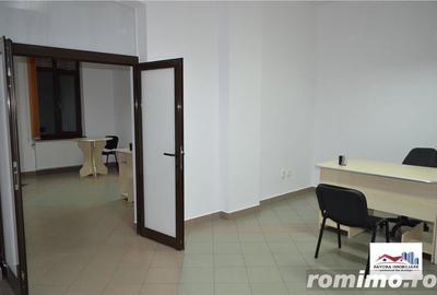 Casă cu 1 camere cu Teren 252 Mp în Semicentral - 1