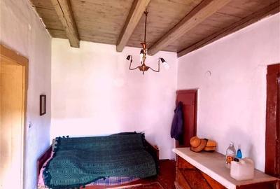 Casa de vanzare cu 3 camere in Jibert judetul Brasov - 7