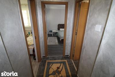 Apartament cu 3 camere în Central - 13