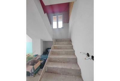 Casă cu 4 camere în Zalhanaua - 8
