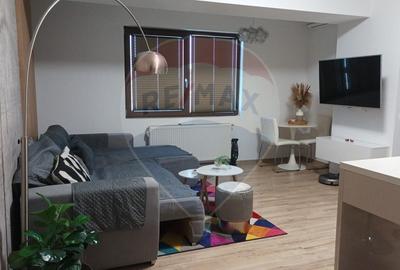 Apartament cu 3 camere decomandat, mobilat în Mihai Bravu
