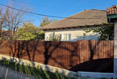 Vand casa de caramida in Comanesti - 2