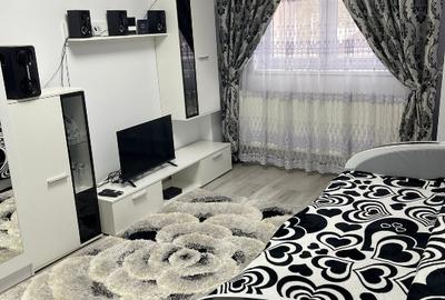 Vand apartament cu o camera în zona superba turistica Siriu Buzau - 1