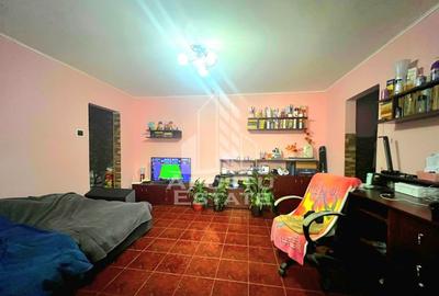 Apartament cu 2 camere semidecomandat, mobilat în Confecții - 2