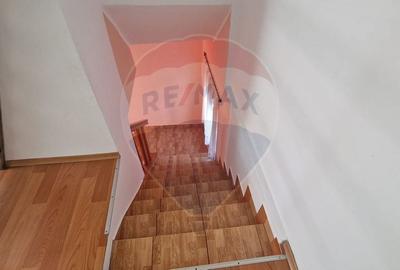 Casă individuală cu 3 camere cu Canalizare în Tache - 15