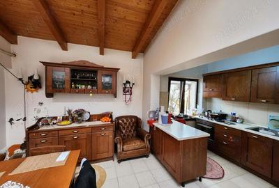 Casă cu 7 camere în Cetate - 7