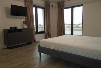 Casă cu 4 camere în Central - 2