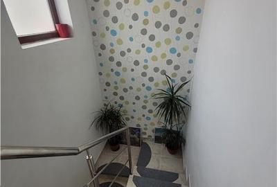 Casă individuală cu 6 camere cu Teren 119 Mp în Central - 10