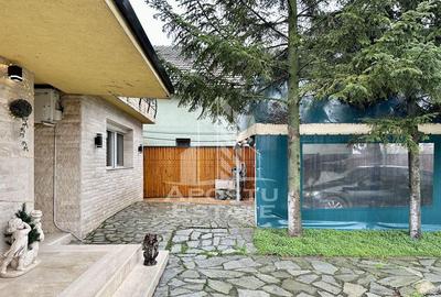 Casă cu 6 camere cu Teren 534 Mp în Sânandrei - 2