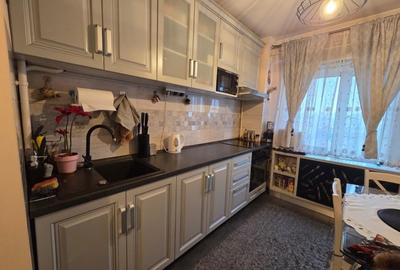 Apartament cu 3 camere decomandat, mobilat în Mircea cel Bătrân - 1