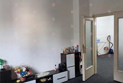 Apartament 4 camere Victoriei Bd. Alexandru Ioan Cuza - Risc 2 seismic Apartament 4 camere Victoriei Bd. Alexandru Ioan Cuza - Risc 2 seismic - 17