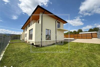 Casă cu 3 camere cu Teren 275 Mp în Central - 5