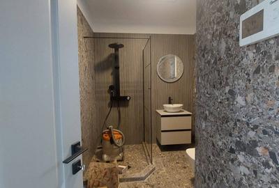 Casă individuală cu 4 camere cu Canalizare în Pantelimon - 11